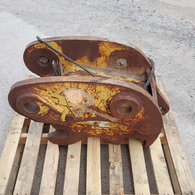 Used COUPLER GRP - QUICK 1715953 6